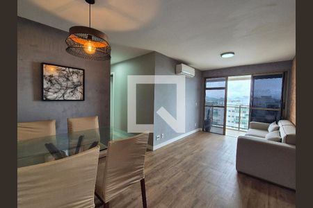 Sala de apartamento para alugar com 2 quartos, 65m² em Recreio dos Bandeirantes, Rio de Janeiro