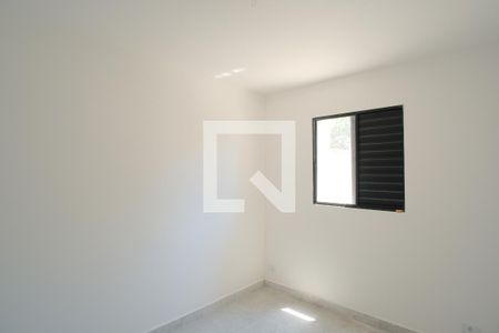 Quarto 2 de apartamento para alugar com 2 quartos, 40m² em Vila Carrão, São Paulo