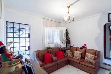 Sala de casa à venda com 4 quartos, 360m² em Novo Glória, Belo Horizonte