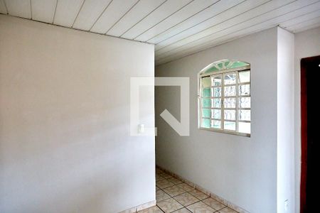 Casa para alugar com 3 quartos, 55m² em Maria Virgínia, Belo Horizonte