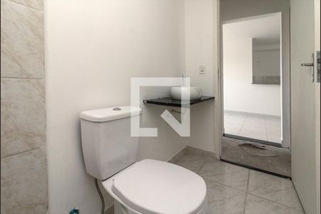 banheiro social_3 de apartamento à venda com 2 quartos, 50m² em Vila Moinho Velho, São Paulo