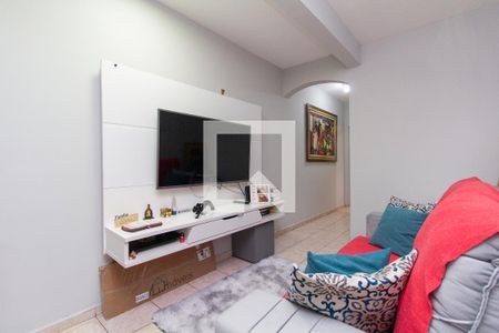 Casa 1: Sala de casa à venda com 5 quartos, 250m² em Jardim Três Marias, São Paulo