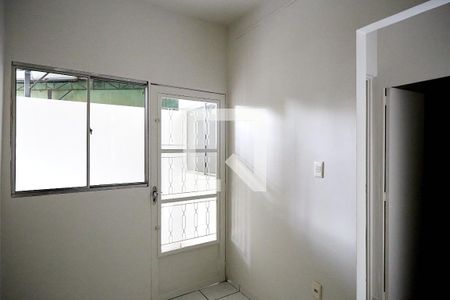 Casa para alugar com 2 quartos, 100m² em Maria Virgínia, Belo Horizonte