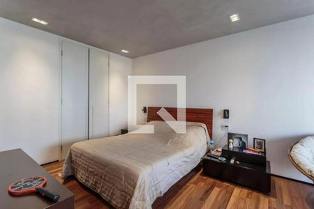 Apartamento à venda com 3 quartos, 164m² em Vila Uberabinha, São Paulo