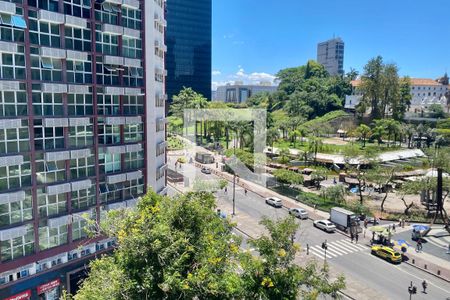 Vista de kitnet/studio para alugar com 1 quarto, 42m² em Centro, Rio de Janeiro