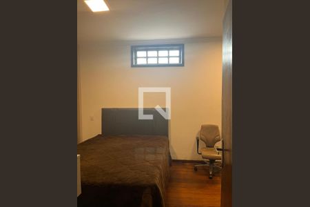 Quarto de casa para alugar com 4 quartos, 400m² em Concórdia, Belo Horizonte