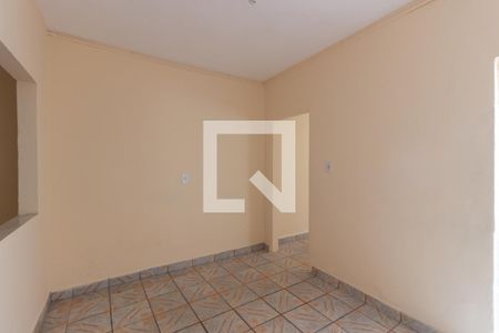 Sala de casa para alugar com 1 quarto, 70m² em Vila Santa Teresinha, São Paulo