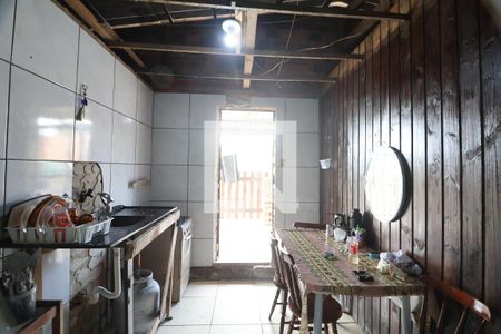 Sala 2 de casa para alugar com 3 quartos, 90m² em Mathias Velho, Canoas