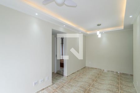 Sala de apartamento para alugar com 2 quartos, 53m² em Vila da Penha, Rio de Janeiro