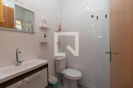 Banheiro de apartamento para alugar com 1 quarto, 30m² em Vila Constança, São Paulo