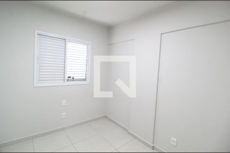 Quarto 1 de apartamento para alugar com 3 quartos, 100m² em Patrimônio, Uberlândia