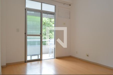 Sala de apartamento para alugar com 1 quarto, 48m² em Freguesia (jacarepaguá), Rio de Janeiro