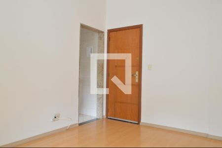 Sala de apartamento para alugar com 1 quarto, 48m² em Freguesia (jacarepaguá), Rio de Janeiro