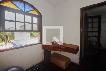 Quarto 1 de casa à venda com 5 quartos, 207m² em Rubem Berta, Porto Alegre