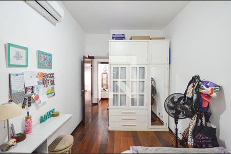 Quarto de apartamento para alugar com 3 quartos, 147m² em Tijuca, Rio de Janeiro