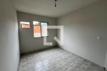 Quarto de casa para alugar com 1 quarto, 39m² em Parque João Pessoa, Duque de Caxias