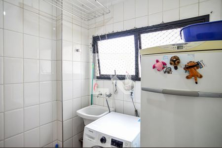 Apartamento à venda com 202m², 4 quartos e 3 vagas Apartamento à venda com 202m², 4 quartos e 3 vagasÁrea de Serviço