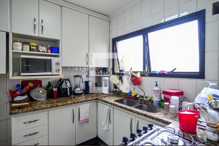 Apartamento à venda com 202m², 4 quartos e 3 vagas Apartamento à venda com 202m², 4 quartos e 3 vagasCozinha