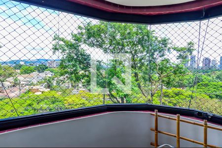 Apartamento à venda com 202m², 4 quartos e 3 vagas Apartamento à venda com 202m², 4 quartos e 3 vagasSuíte 2-Sacada