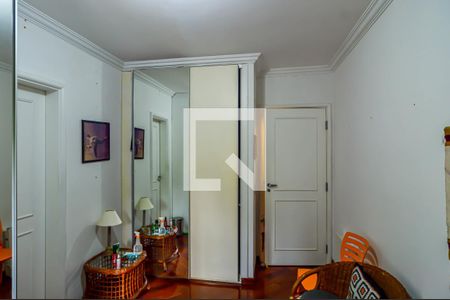 Apartamento à venda com 202m², 4 quartos e 3 vagas Apartamento à venda com 202m², 4 quartos e 3 vagasSuíte 1