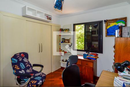 Apartamento à venda com 202m², 4 quartos e 3 vagas Apartamento à venda com 202m², 4 quartos e 3 vagasQuarto 1