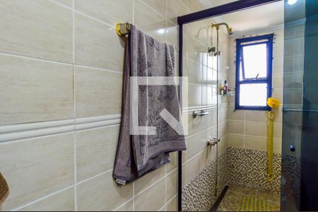 Apartamento à venda com 202m², 4 quartos e 3 vagas Apartamento à venda com 202m², 4 quartos e 3 vagasBanheiro da Suíte 2