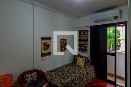 Apartamento à venda com 202m², 4 quartos e 3 vagas Apartamento à venda com 202m², 4 quartos e 3 vagasSuíte 1