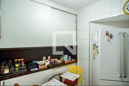 Apartamento à venda com 202m², 4 quartos e 3 vagas Apartamento à venda com 202m², 4 quartos e 3 vagasCopa