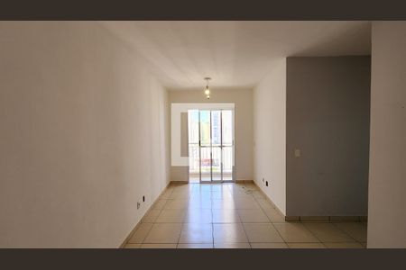 Sala de apartamento à venda com 2 quartos, 54m² em Jardim das Samambaias, Jundiaí