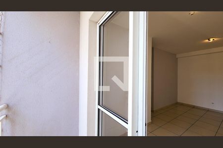 Sacada de apartamento à venda com 2 quartos, 54m² em Jardim das Samambaias, Jundiaí