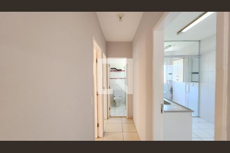 Corredor de apartamento à venda com 2 quartos, 54m² em Jardim das Samambaias, Jundiaí