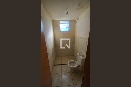 Banheiro de apartamento à venda com 2 quartos, 50m² em Jardim Vitória, Belo Horizonte