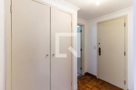 Sala - Entrada de apartamento para alugar com 2 quartos, 81m² em Santa Cecilia, São Paulo