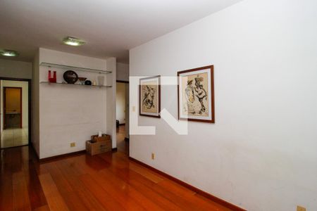 Quarto de apartamento para alugar com 4 quartos, 145m² em Cruzeiro, Belo Horizonte