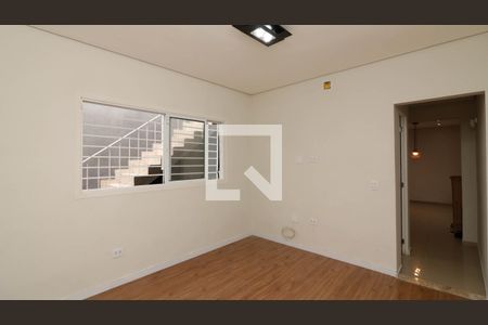 Sala de casa para alugar com 2 quartos, 130m² em Cidade Patriarca, São Paulo