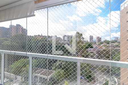 Varanda de apartamento à venda com 3 quartos, 131m² em Vila Ipojuca, São Paulo