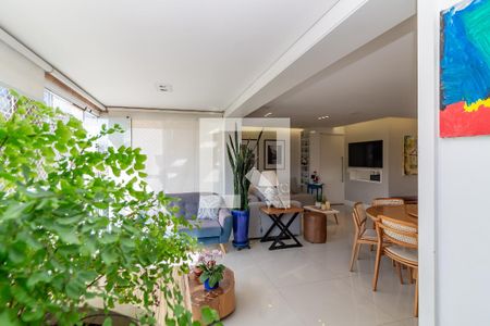 Varanda de apartamento à venda com 3 quartos, 131m² em Vila Ipojuca, São Paulo