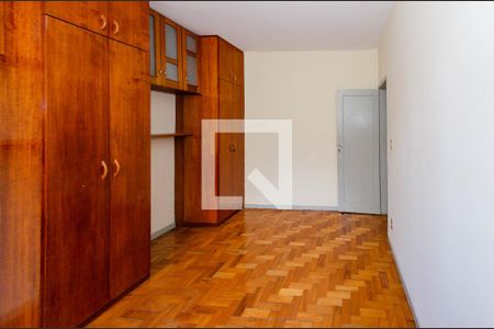 Quarto 1 de apartamento para alugar com 3 quartos, 106m² em Alto Barroca, Belo Horizonte