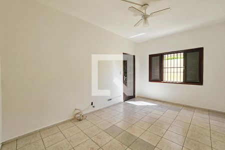 Sala de apartamento para alugar com 2 quartos, 80m² em Jardim Las Palmas, Guarujá