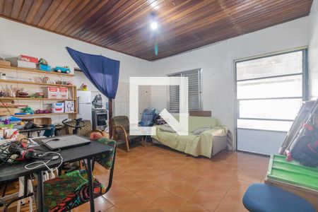 Sala de casa à venda com 6 quartos, 300m² em Coronel Aparicio Borges, Porto Alegre