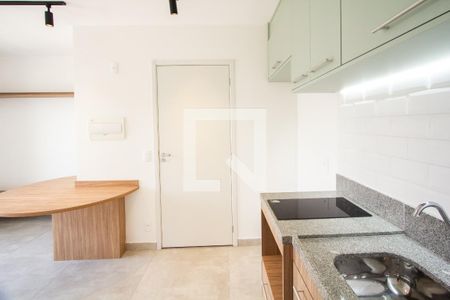 Sala/Cozinha de apartamento para alugar com 1 quarto, 27m² em Moema, São Paulo