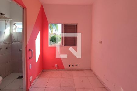 Sala - Quarto de casa para alugar com 1 quarto, 15m² em Vila Marieta, Campinas