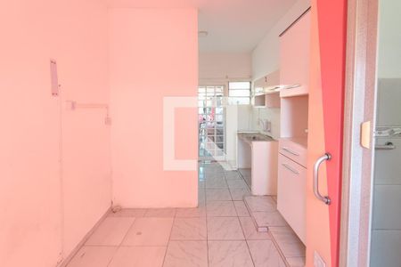 Sala - Quarto de casa para alugar com 1 quarto, 15m² em Vila Marieta, Campinas