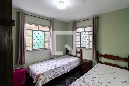 Quarto 2 de casa à venda com 2 quartos, 80m² em Alípio de Melo, Belo Horizonte