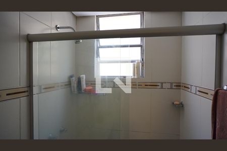 Banheiro da Suíte de apartamento à venda com 3 quartos, 105m² em Coronel Aparicio Borges, Porto Alegre