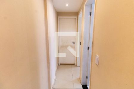 Corredor  de apartamento para alugar com 2 quartos, 45m² em Largo do Barradas, Niterói