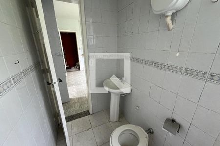 Banheiro de apartamento para alugar com 1 quarto, 40m² em Parque João Pessoa, Duque de Caxias