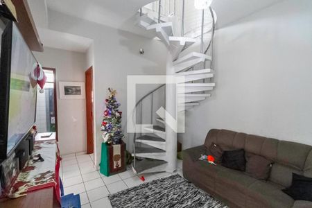 Sala  de apartamento para alugar com 3 quartos, 110m² em Ressaca, Contagem