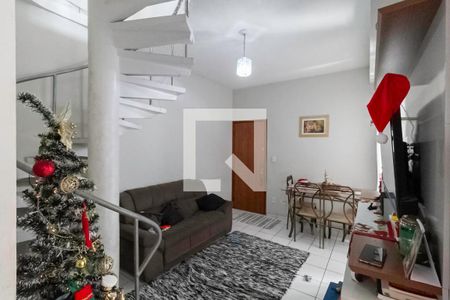 Sala  de apartamento para alugar com 3 quartos, 110m² em Ressaca, Contagem