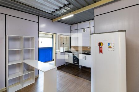 Cozinha de kitnet/studio para alugar com 1 quarto, 36m² em Liberdade, São Paulo